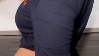 Salarrea FedEx Delivery Sex Tape Video Leaked